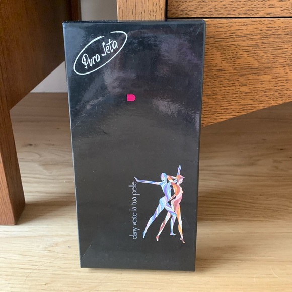 NWOT 100% Silk Pura Seta Black Lingerie - Picture 3 of 6